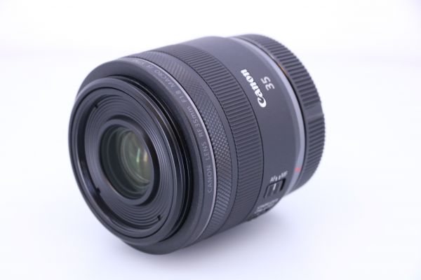 RF 35mm F/1.8 Macro IS STM / gebraucht / Zustand A+ / Sehr gut / 1 Jahr Gewährleistung