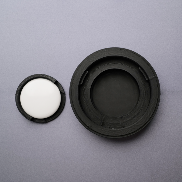 Objektivdeckel mit AirTag Halterung (Nikon Z-Mount)