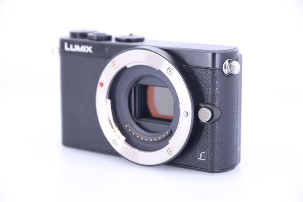 Lumix DMC-GM1 / gebraucht / Zustand A / sehr gut / ca. 6.800 Auslösungen / 1 Jahr Gewährleistung