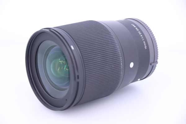 Sigma 16mm f1.4 DC DN für Sony E-Mount / gebraucht / Zustand A / sehr gut / 1 Jahr Gewährleistung