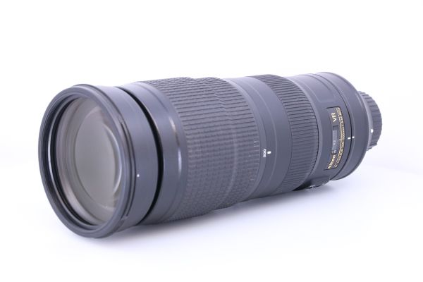 AF-S 200-500mm F/5,6E ED VR / gebraucht / Zustand B / gut / 1 Jahr Gewährleistung