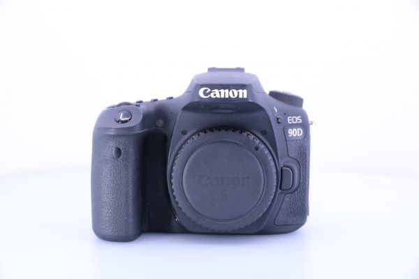 EOS 90 D Body / gebraucht in OVP / Zustand B / gut / ca. 7500 Auslösungen / 1 Jahr Gewährleistung