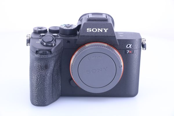 Sony Alpha 7R IV Body / gebraucht in OVP! / Zustand A / sehr gut mit ca. 24000 Auslösungen / 1 Jahr