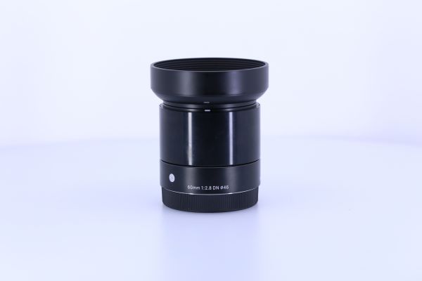 Sigma 60mm f2.8 Art für Sony E / gebraucht / Zustand A / 1 Jahr Gewährleistung