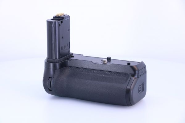 Nikon MB-N11 Batteriegriff für Z6II und Z7II / gebraucht in OVP / Zustand A / 1 Jahr Gewährleistung