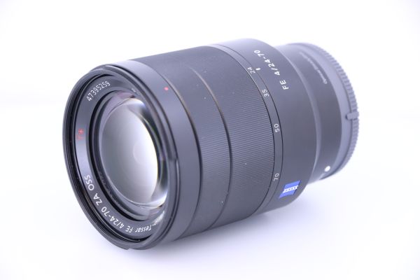 FE 24-70mm F4 Zeiss ZA OSS / gebraucht / Zustand A / sehr gut / 1 Jahr Gewährleistung