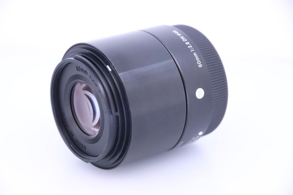 60mm f2.8 DN Art für Sony E-Mount / gebraucht / Zustand A / sehr gut / 1 Jahr Gewährleistung
