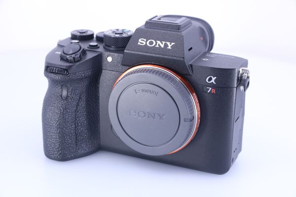 Sony Alpha 7R IV Body / gebraucht in OVP! / Zustand A / sehr gut mit ca. 17150 Auslösungen / 1 Jahr
