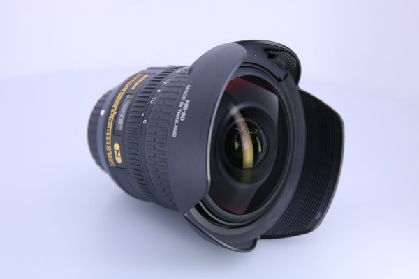 AF-S 8-15mm f/3.5-4.5E ED Fisheye / Zustand C in OVP / in Ordnung / 1 Jahr Gewährleistung