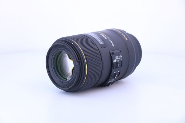 105mm f/2.8 EX Macro DG OS HSM Nikon F Mount / gebraucht / Zustand B- / 1 Jahr Gewährleistung