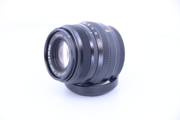 XF 35mm F2.0 R WR schwarz / gebraucht / Zustand A / sehr gut / 1 Jahr Gewährleistung