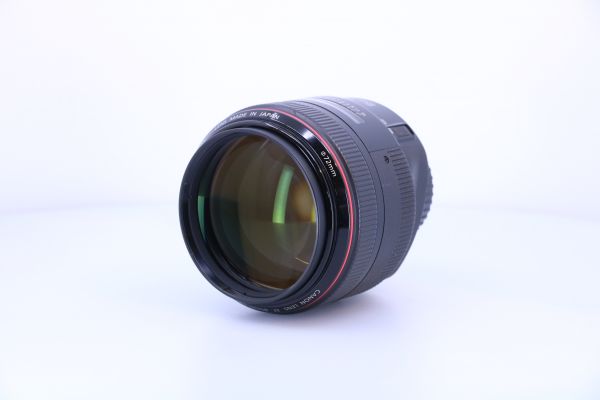 EF 85mm f/1.2 L II USM / gebraucht in OVP / Zustand C / Akzeptabel / 1 Jahr Gewährleistung