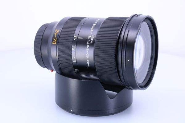 Leica Vario-Elmarit-SL 24-70mm f/2.8 ASPH 11189 / gebraucht in OVP / Zustand A / ausgezeichnet / 1 J