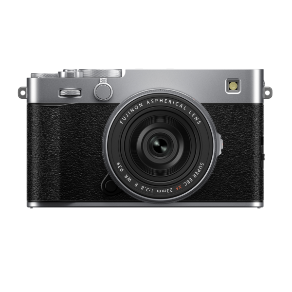 X-E5 Body silber + XF 23mm F2.8 R WR